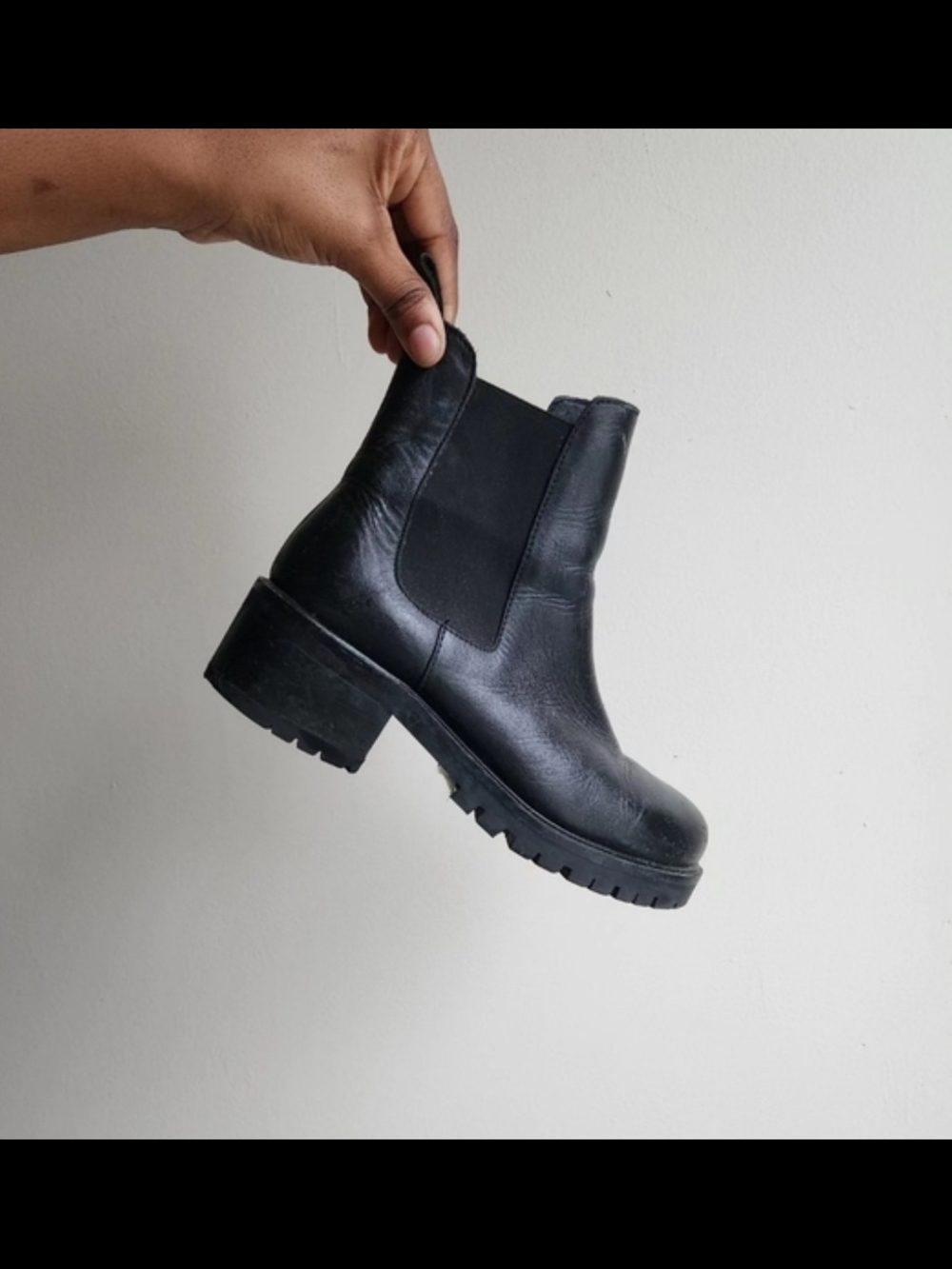 Chelsea Lug Booties Size 8